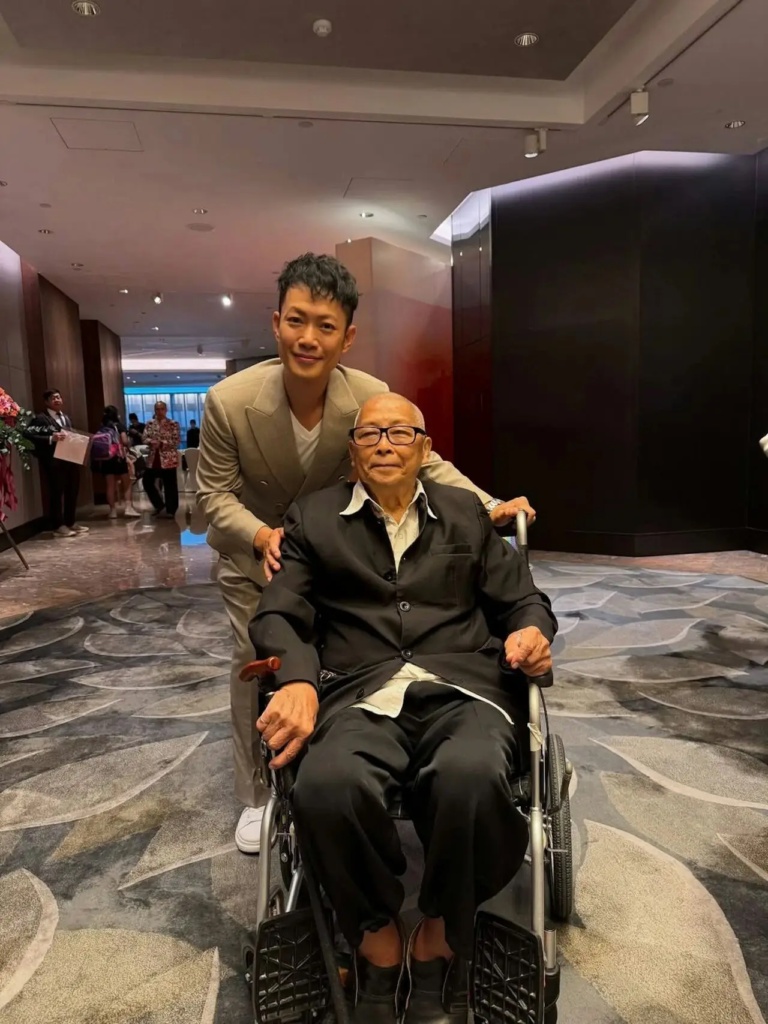 Image from: 香港舞蹈先驱兼老戏骨   刘兆铭病逝享年94岁