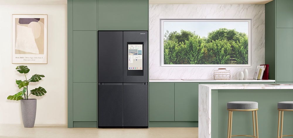 Samsung Bespoke AI Refrigerator Family Hub featuring AI Vision and intelligent food management technology