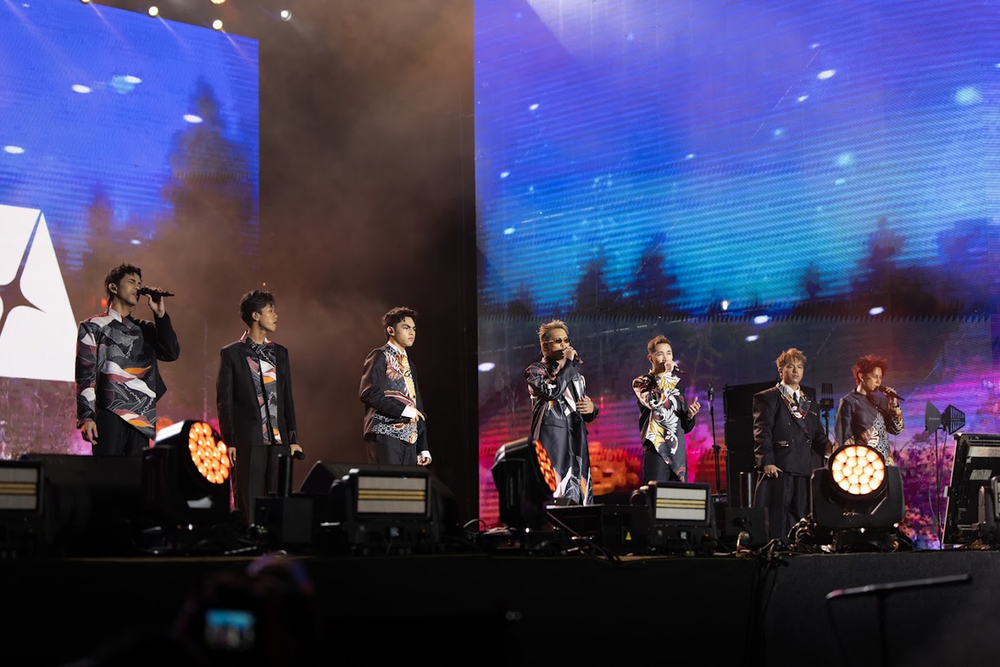 A line-up of performers brought familiar anthems and fresh energy to the CUCKOOTOPIA concert.