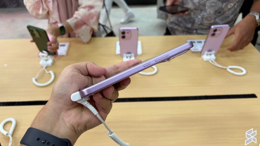 Image from: Vivo V80 Lite 5G dengan bateri 10,000mAh rasmi di Malaysia, harga dari RM1,399