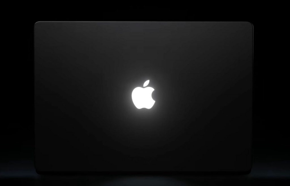 Image from: MacBook Pro kini ada skrin sentuh OLED & Dynamic Island, harga di Malaysia bermula RM11,999