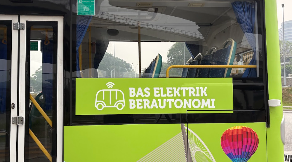 Image from: Bas elektrik berautonomi Putrajaya kini rasmi beroperasi waktu hari bekerja!