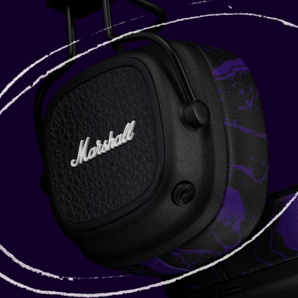 Image from: Legasi 60 tahun Marshall x Jimi Hendrix: Fon kepala Major V, pembesar suara Emberton lll & Action lll dengan corak kosmik