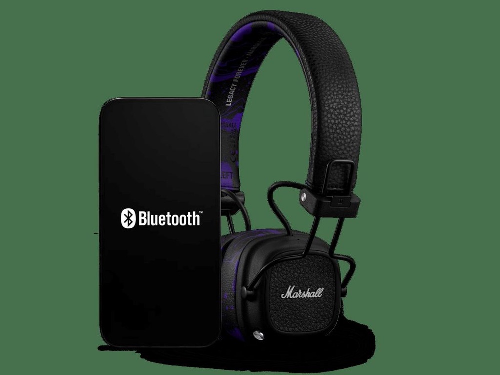 Image from: Legasi 60 tahun Marshall x Jimi Hendrix: Fon kepala Major V, pembesar suara Emberton lll & Action lll dengan corak kosmik