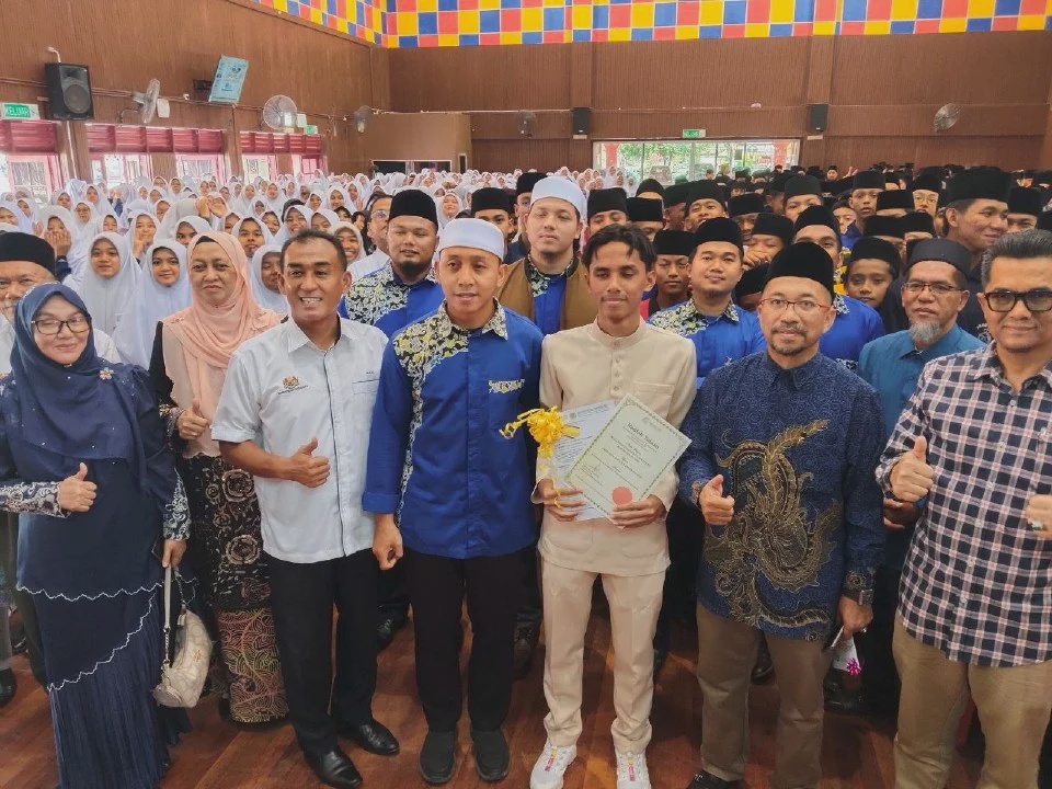 Image from: Impian Jadi Nyata, Pelajar Terbaik SPM 2025 Kelantan Ditaja Tunai Umrah