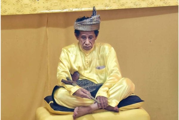 Image from: Kejutan Di Negeri Sembilan, Bekas Kerani Pula Dilantik Undang Luak Sungei Ujong Ke-11