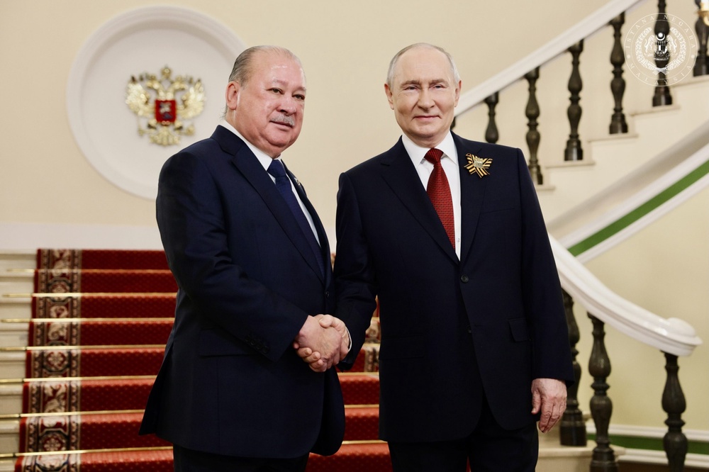 Image from: 60 Tahun Negara Jalin Hubungan Diplomatik, Agong Undang Putin Lawat Malaysia