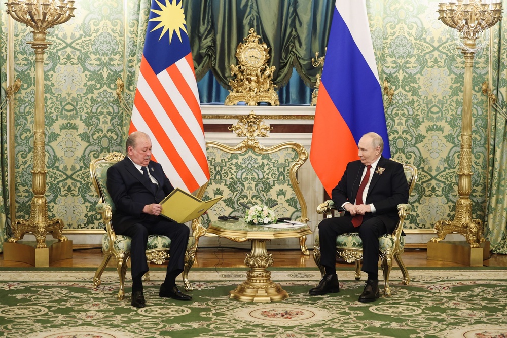 Image from: 60 Tahun Negara Jalin Hubungan Diplomatik, Agong Undang Putin Lawat Malaysia
