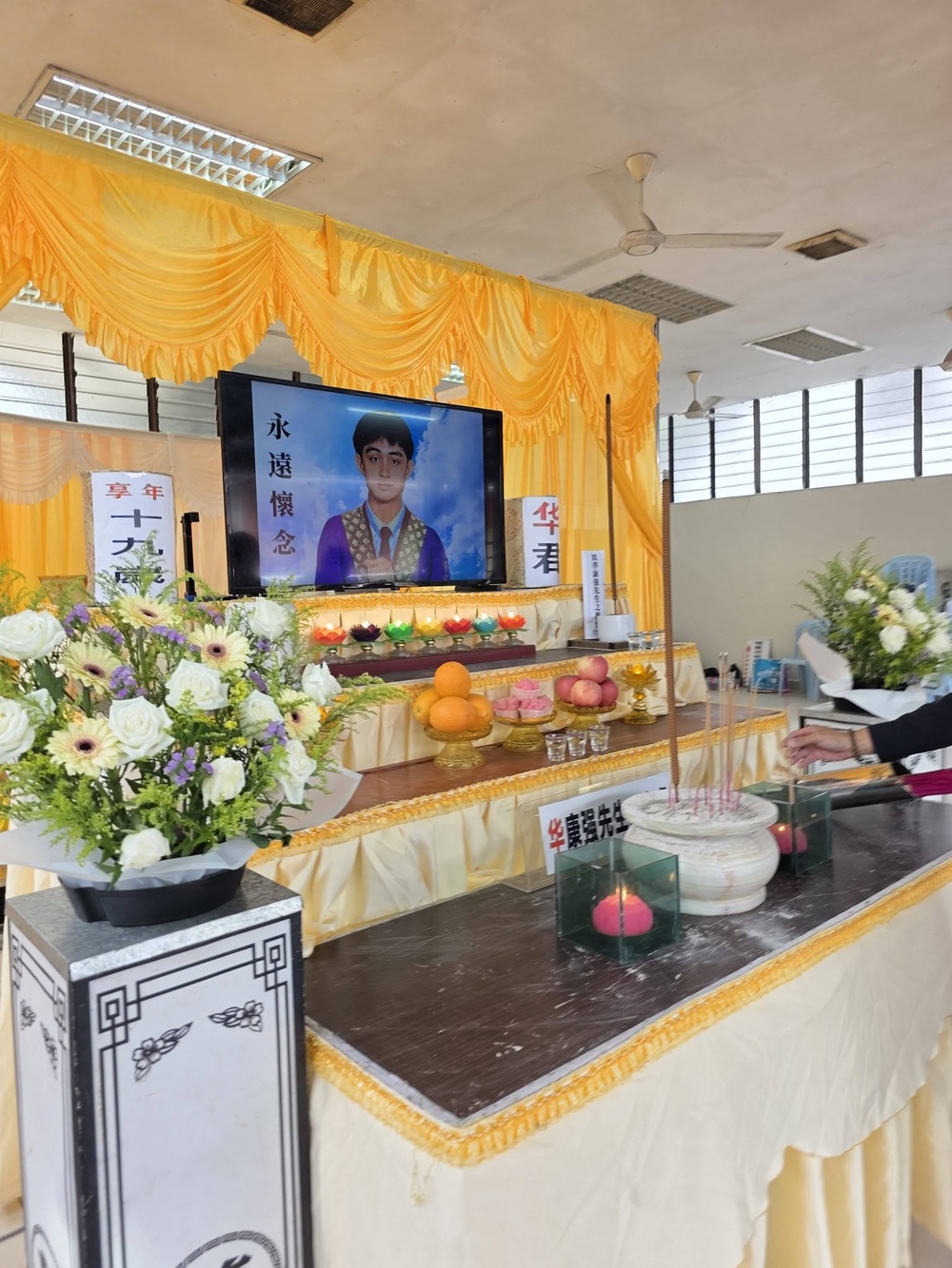 Image from: Bapa cuba panggil, gerakkan badan anak -“Tapi kepalanya dah terputus berada di bawah..”