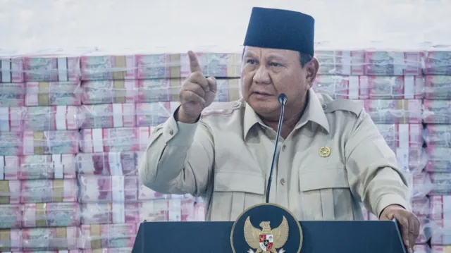 Image from: Rupiah Jatuh Ke Paras Terendah, Prabowo Kata Yang ‘Pening’ Golongan Usahawan