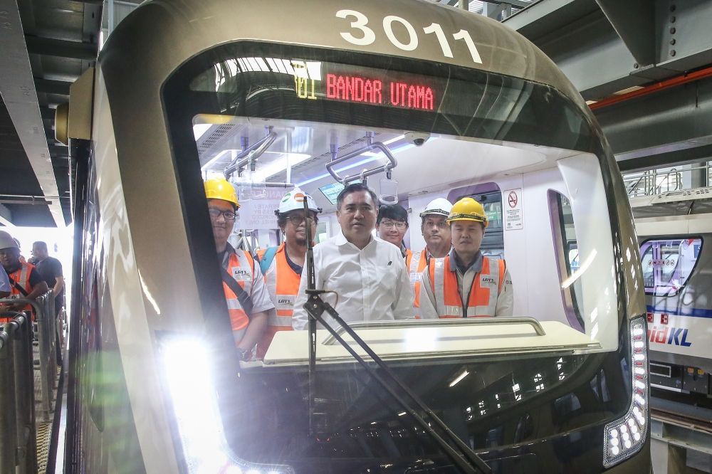 Image from: LRT3 Shah Alam Rasmi Beroperasi, Dibuka Kepada Orang Ramai Bermula 29 Jun