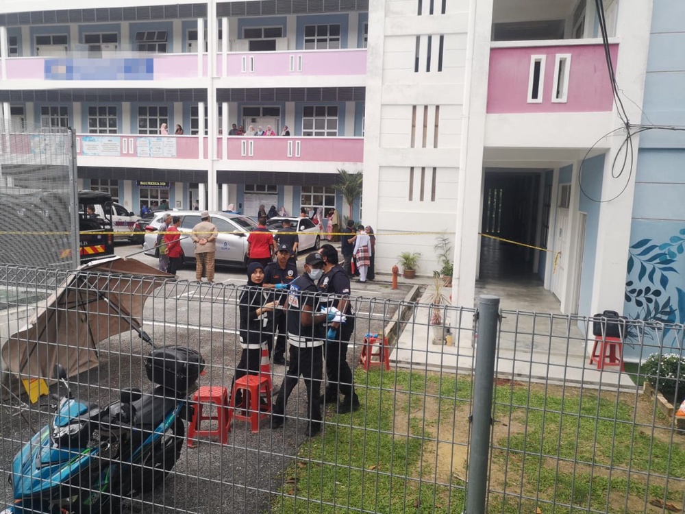 Image from: Pelajar Jatuh Bangunan Sekolah: Tiada Unsur Buli Dikesan Setakat Ini, Mangsa Minta Ke Tandas Sebelum Tragedi