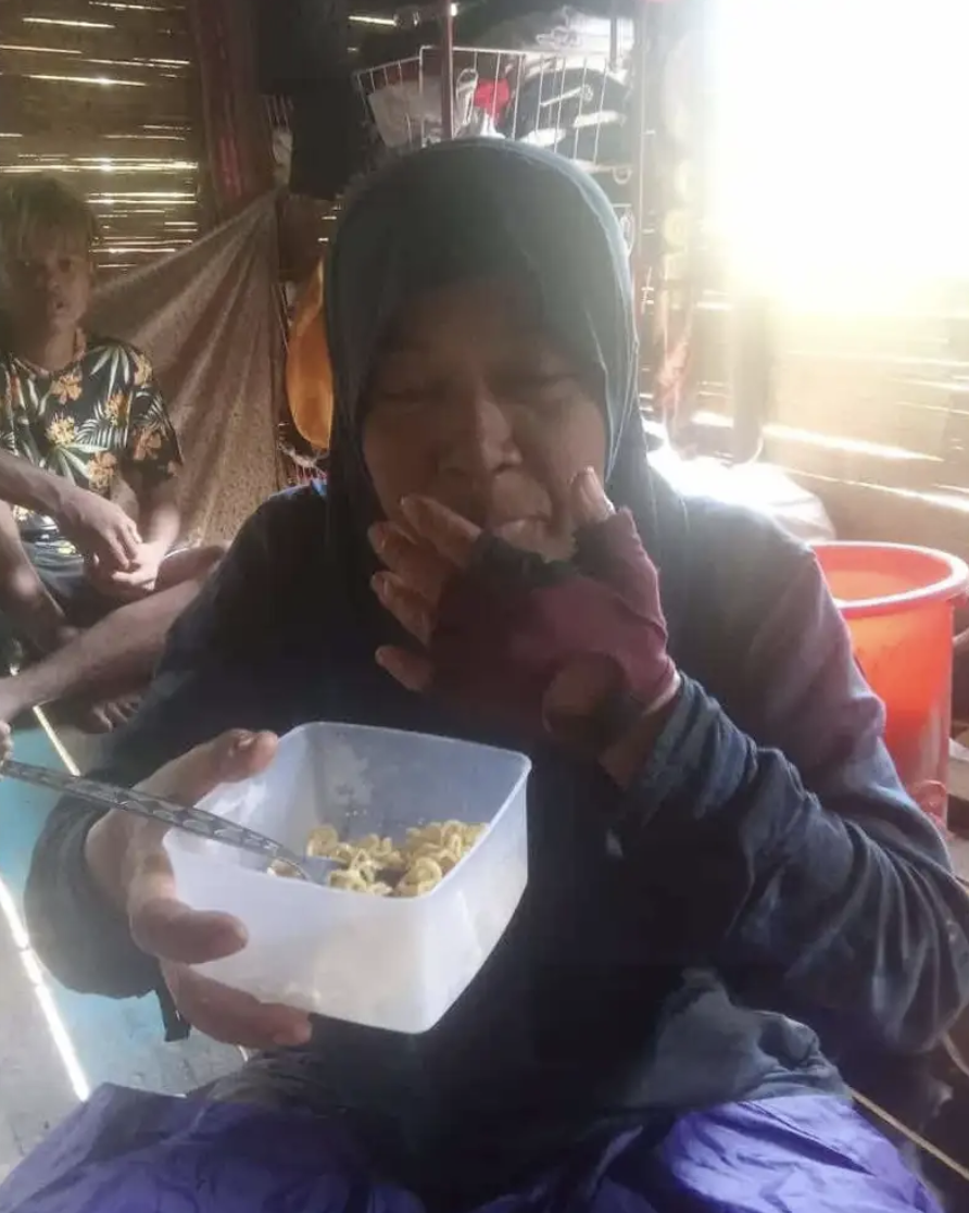 Image from: Bomba Sahkan Jaslinda Ditemui Pada Jam 3 Petang, Kini Berada Di Rumah Tok Batin Kampung Lubuk Gaharu