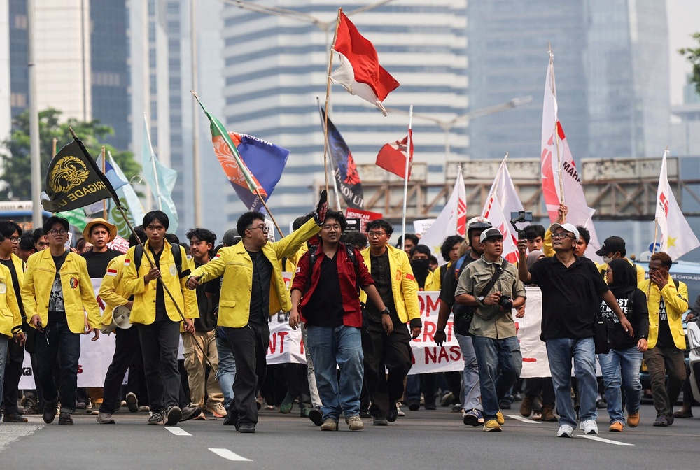 Image from: “Bawa Indonesia Ke Ambang Bankrap!”- Ribuan Pelajar Turun Demonstrasi, Protes Dasar Perbelanjaan Prabowo