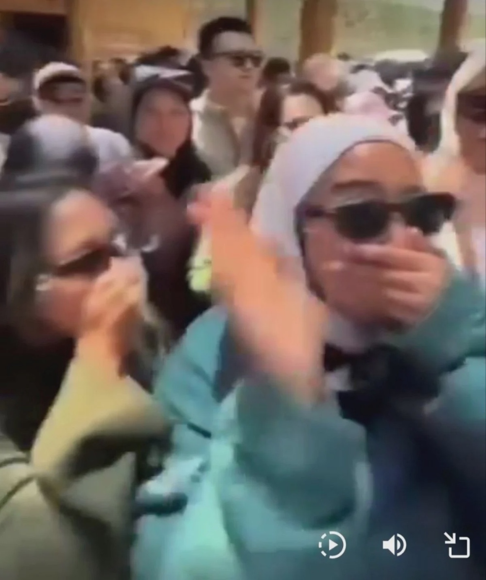 Image from: Didakwa Hina Penduduk China? PDRM Buka Kertas Siasatan Tatatertib Terhadap Anggota Wanita