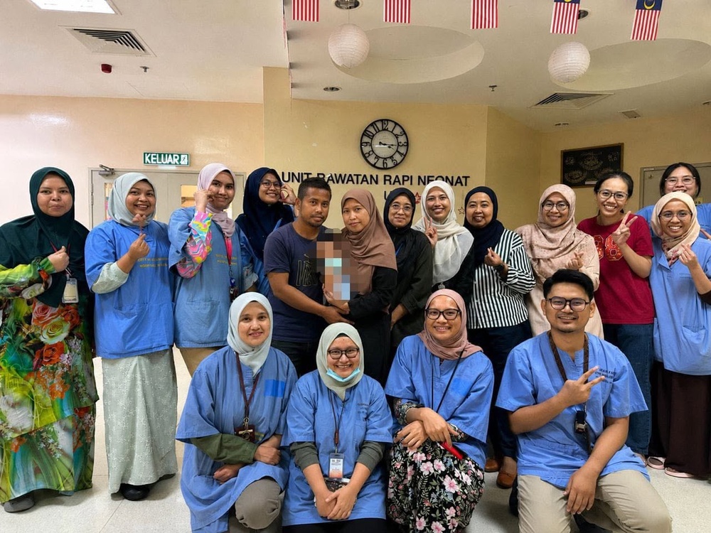 Image from: Hospital Sultanah Nur Zahirah Cipta Sejarah! Berjaya Rawat, Bedah Bayi Seberat 500 Gram