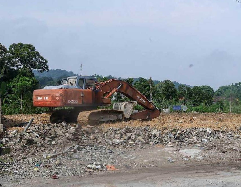 Image from: Flat Rohingya Sudah Tiada, Kerja Pembersihan Kini Giat Dilaksanakan