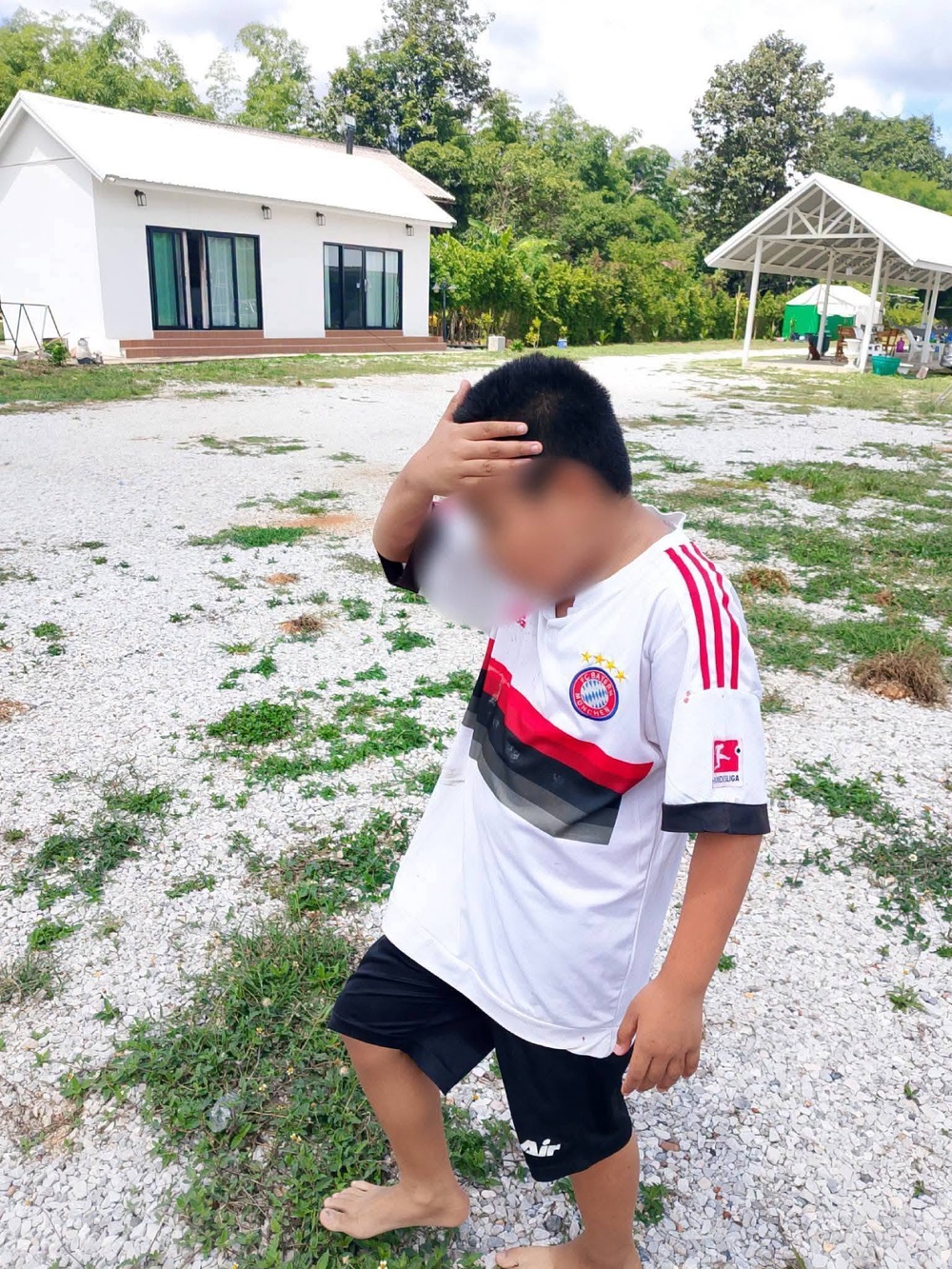 Image from: 8 Sami Terkorban Dirempuh Trak Pikap, Budak 11 Tahun Pandu Tanpa Izin