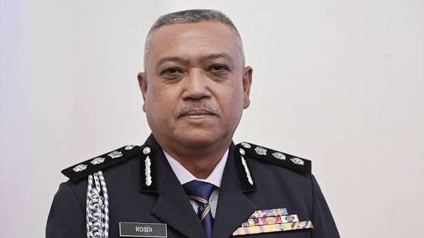 Image from: Tular Video Kasari Rakan, Empat Remaja 14 Tahun Ditahan Polis