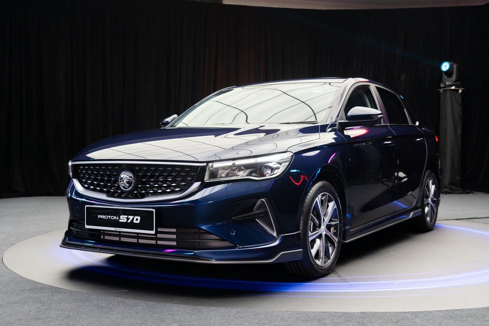 Priced from RM 74k, the Proton S70 launches in Malaysia; 1.5T 3cyl ...