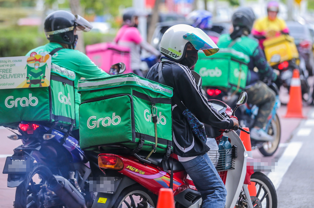Image from: “Siapa Kata Boleh Beli Rumah Mewah & Peroleh Beribu Ringgit?” – Pendapatan Pekerjaan ‘Rider’ Dah Tak ‘Masyuk’?