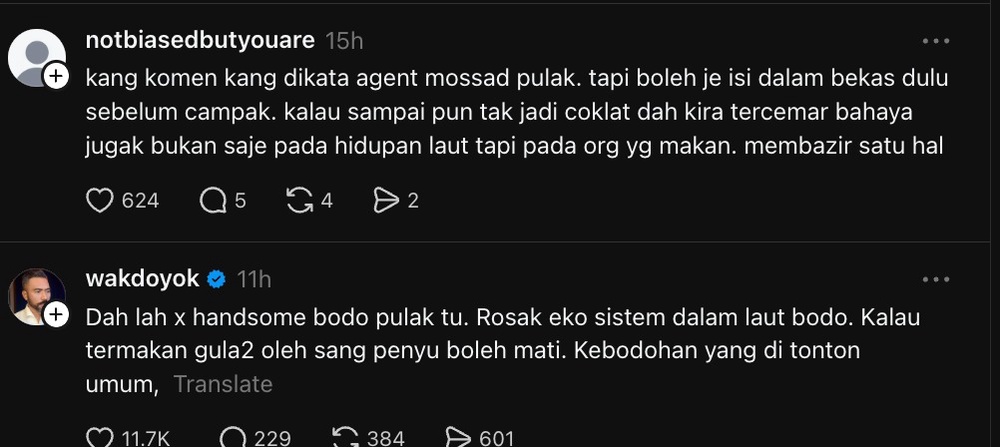 Image from: Aktivis GSF Haroqs Dikecam Buang Gula-Gula Dalam Laut Untuk Penduduk Gaza – “Plastik Tu Bang, Tercemar Laut!”