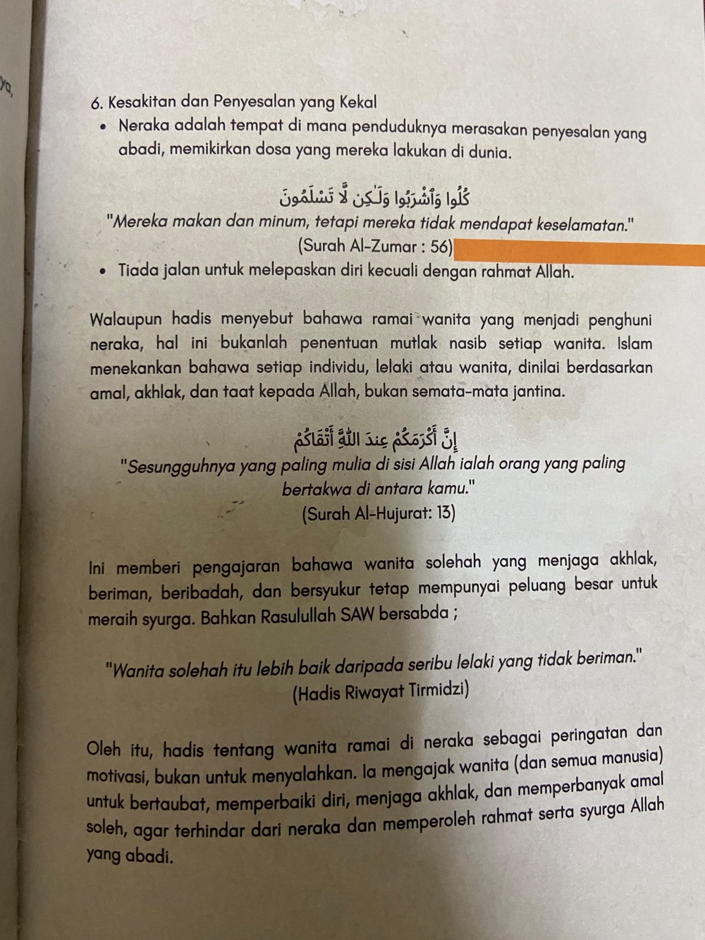 Image from: Didakwa Cipta ‘Ayat Al-Quran’ Sendiri Dalam Buku, Individu Mohon KDN Ambil Tindakan Segera Terhadap Aisyah Hijanah