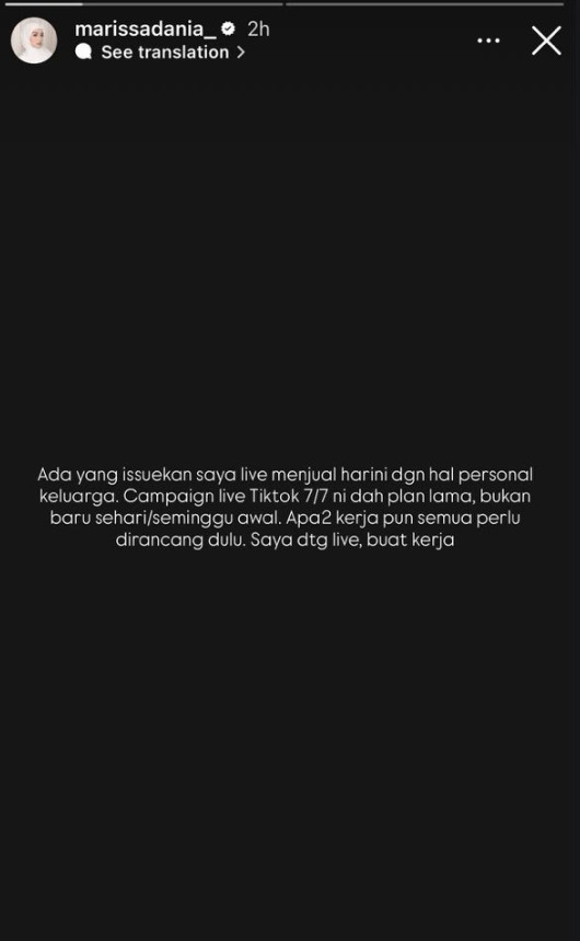 Image from: Dikecam Buat ‘Live’ Bersama Memey Suhaiza, Marissa Dania Pertahan Diri – “Saya Datang, Buat Kerja”