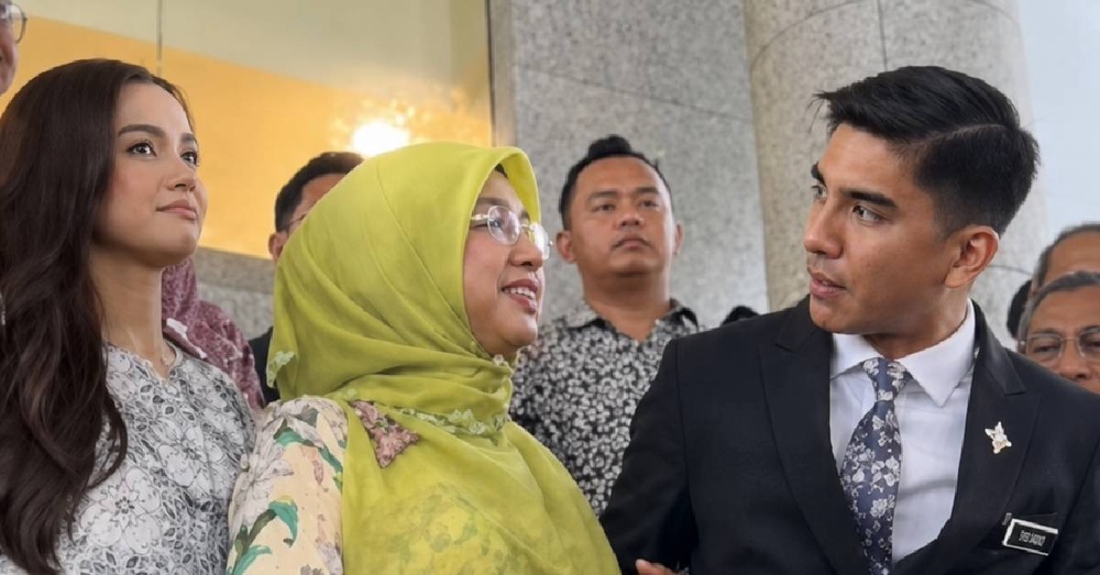 Image from: “Mama Dan Buya Dah Bagi ‘Lampu Hijau’ Untuk Kahwin – Syed Saddiq