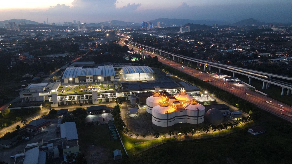 Image from: Ingat Air Sisa Kumbahan Terus Hilang Macam Tu Je? Korang Wajib Tahu Ke Mana Sisa Ini Pergi Setiap Hari