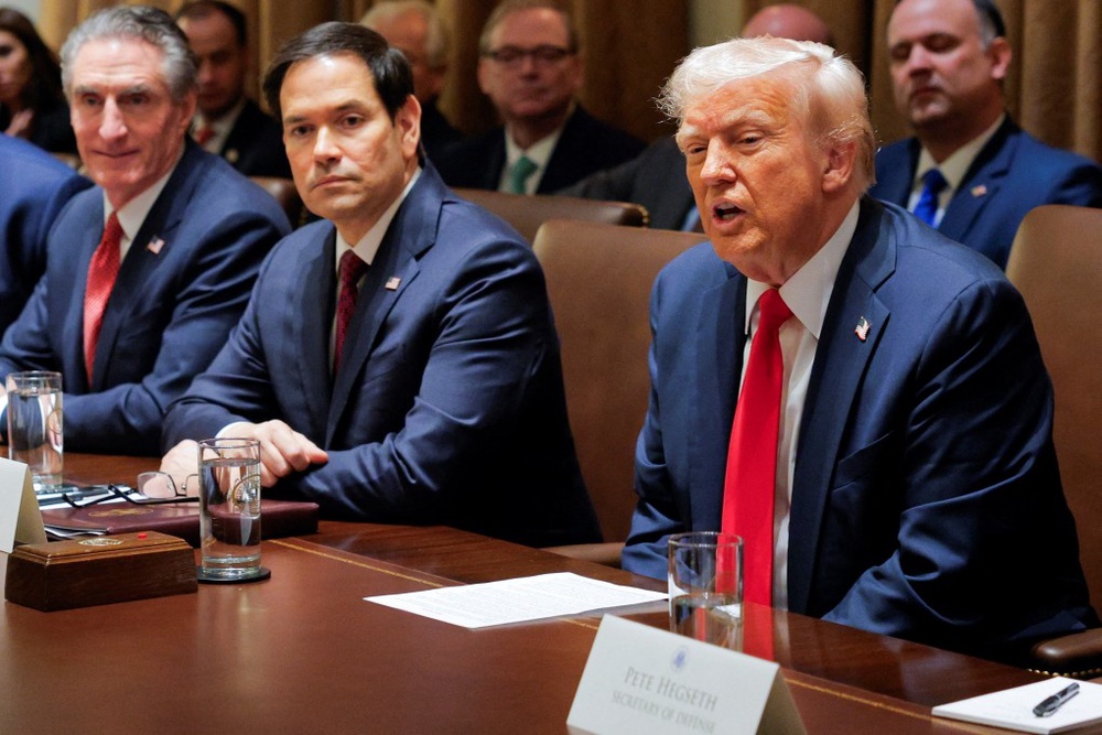Donald Trump declines to say whether US would defend Taiwan in attack ...