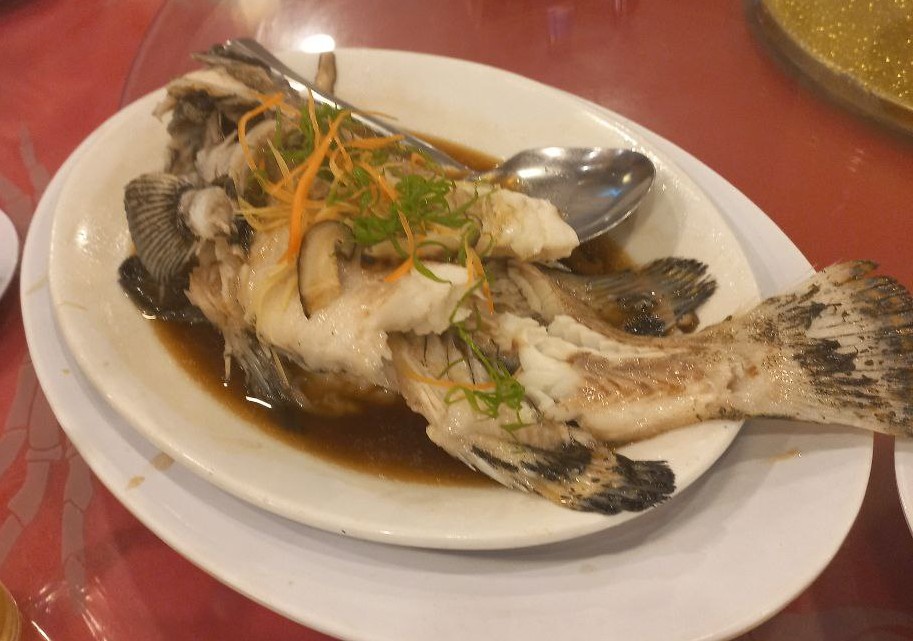 Image from: Sabah’s Seafood Heaven: Welcome 100% Seafood Restaurant in Kota Kinabalu, Sabah! #JalanJalanMakan