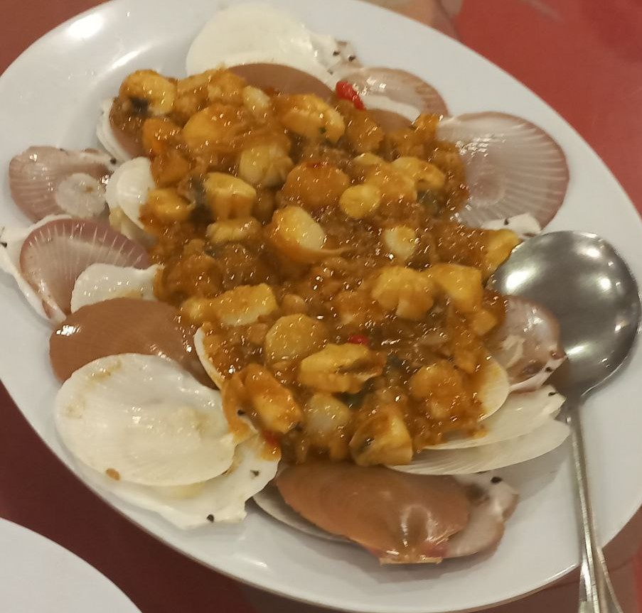 Image from: Sabah’s Seafood Heaven: Welcome 100% Seafood Restaurant in Kota Kinabalu, Sabah! #JalanJalanMakan