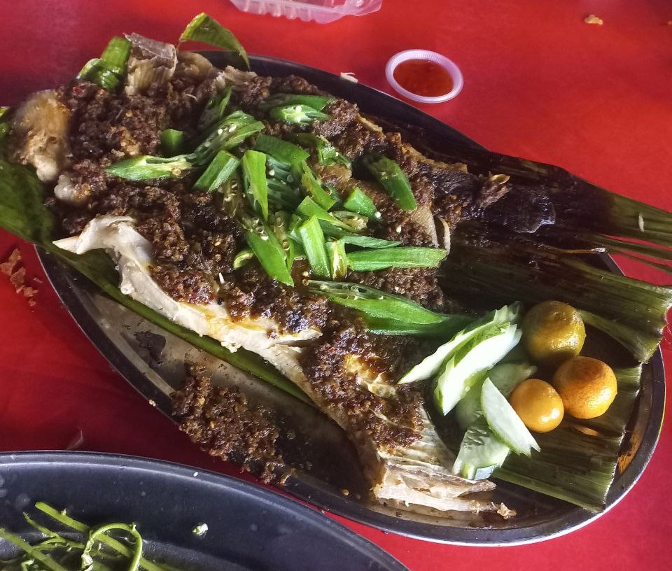 Image from: Don't know what to order at a Sarawak food court? Here's some suggestions! #JalanJalanMakan