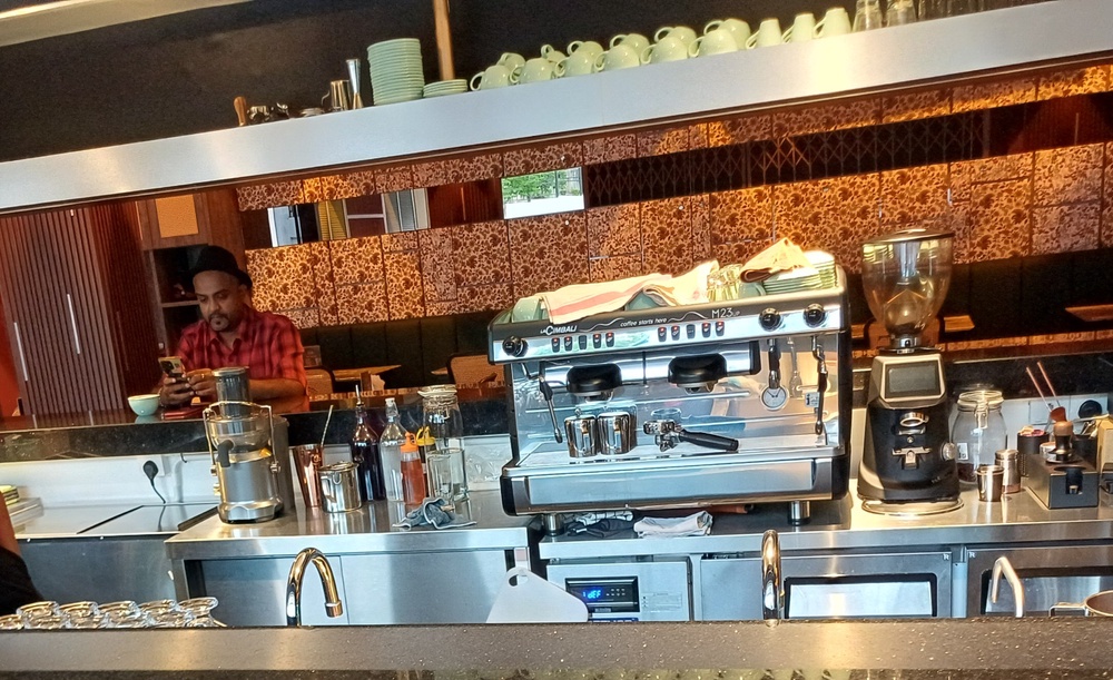 Image from: Cekik at Plaza Damansara: The Mamak That Got a Makeover. #JalanJalanMakan