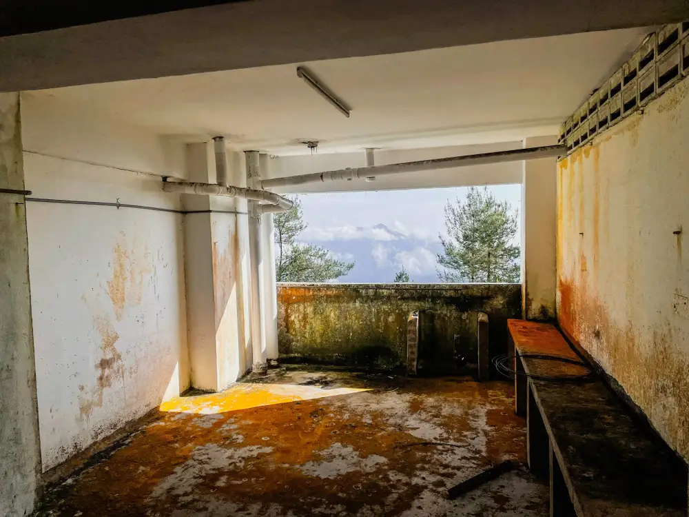 Image from: Amber Court in Genting Highlands: A Magnificent Building That Became a Horror Legend #Haloween Edition