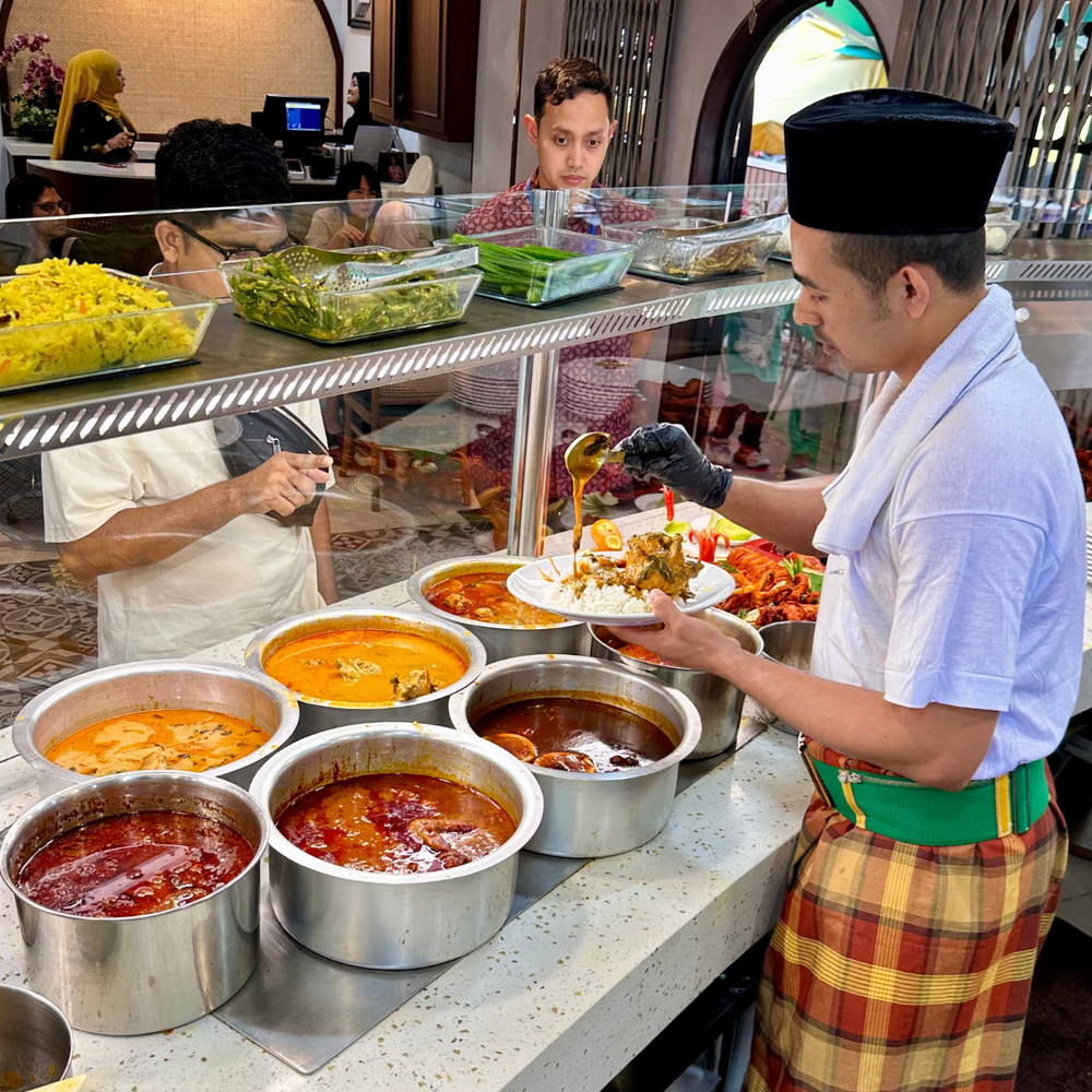 Image from: “Jom, let’s lepak at the mamak” 8 must-visit mamak spots across Malaysia