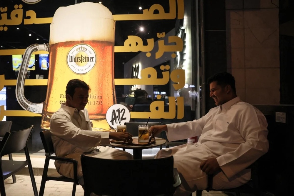Image from: Arab Saudi Women Can Now Drink ‘Beer’ in Public Under Their Niqabs