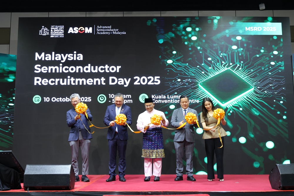 Image from: Over 5,000 Engineering Students from Northern & Southern Malaysia Converge at Malaysia Semiconductor Recruitment Day