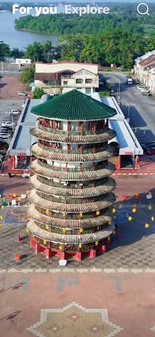 Image from: Built in 1885, this Leaning Tower of Teluk Intan (formerly Teluk Anson): Malaysia's very own Pisa in Perak