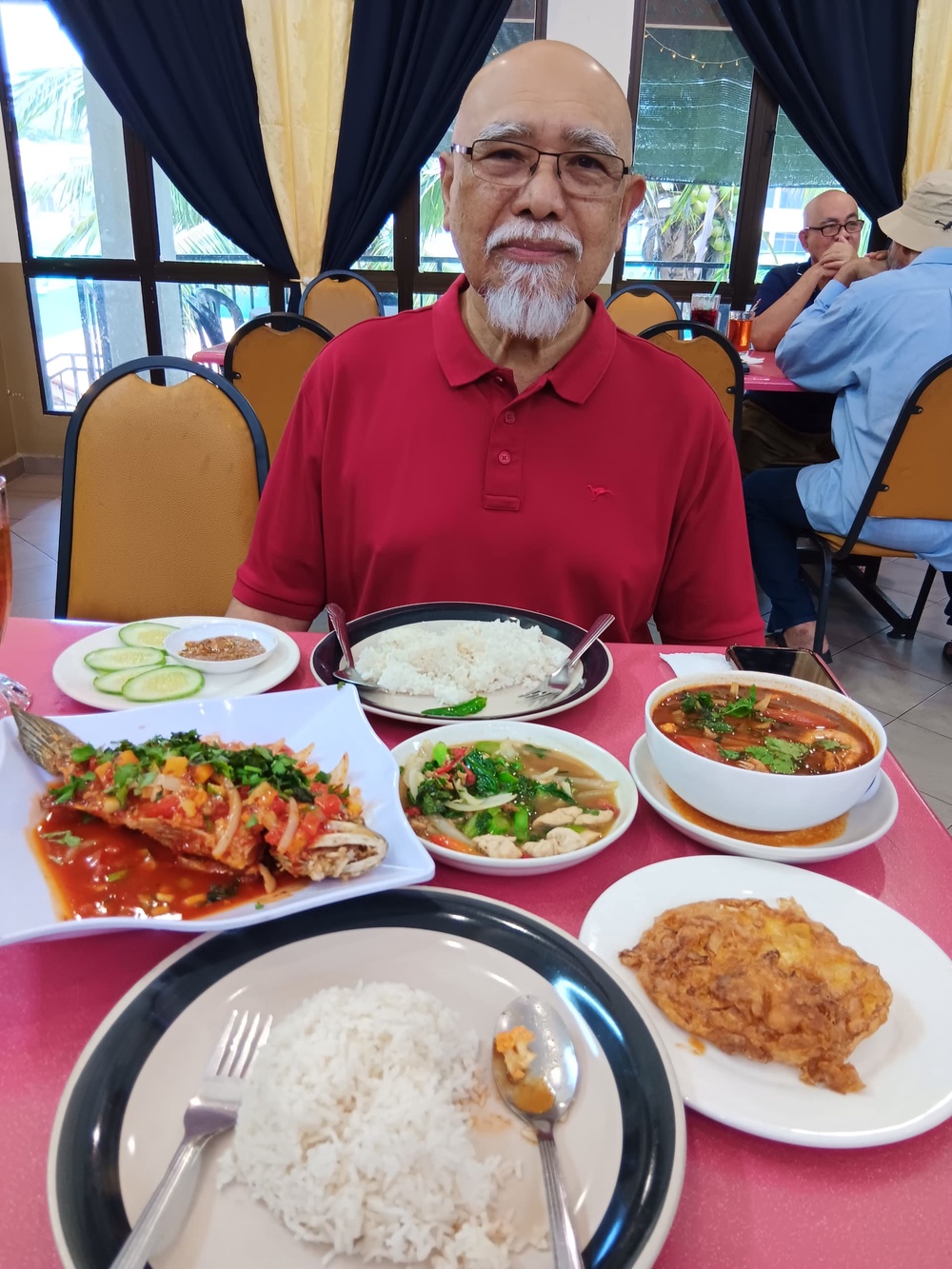 Image from: Cafe of Selera D'Kelab Idris Kuala Kangsar still stand proud of its tradition and taste open for public #JalanJalanMakan