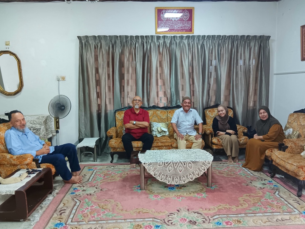 Image from: Touching base and reconnecting of childhood neighbors at kampung enhancing cultural expression of identity and wellbeing