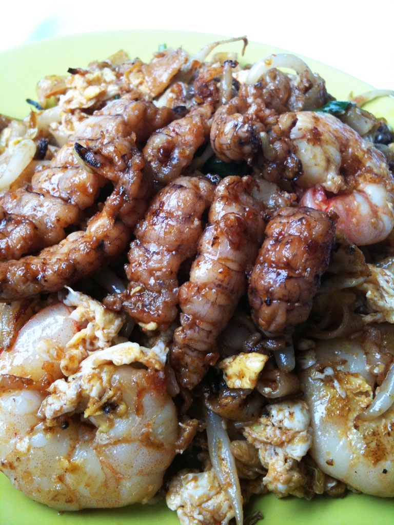 Image from: Char Kuay Teow or Kuay Teow Goreng... Is there a difference?
