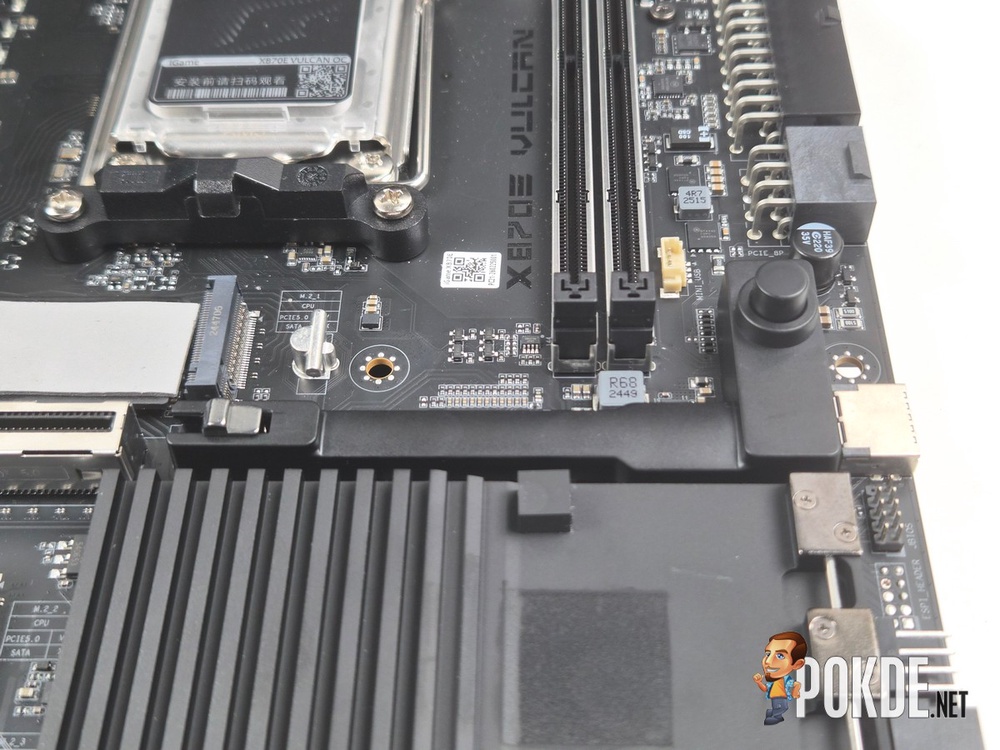COLORFUL iGame X870E Vulcan OC Review - The Beauty Of The Beast - 250