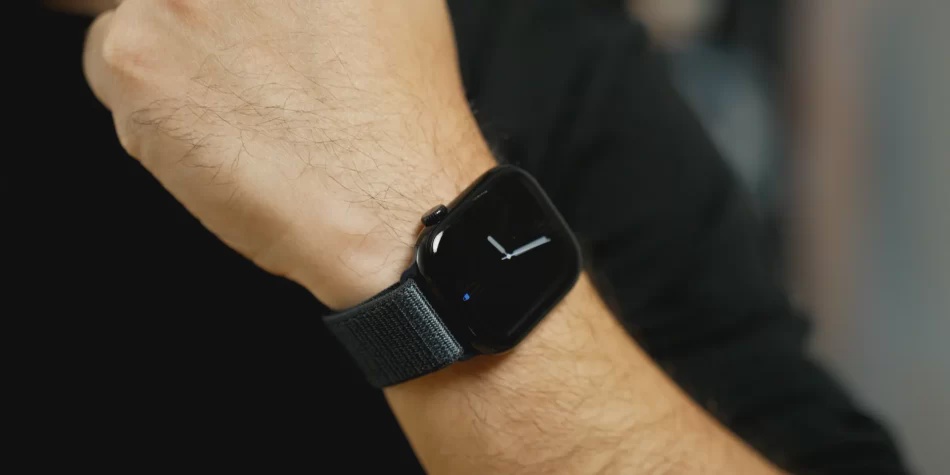 Image from: Apple Dilaporkan Pertimbang Rekaan Baharu Untuk Barisan Jam Tangan Pintar