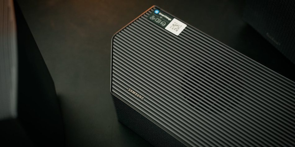 Image from: Ulasan Samsung Soundbar HW-Q990H – Versi 1.1