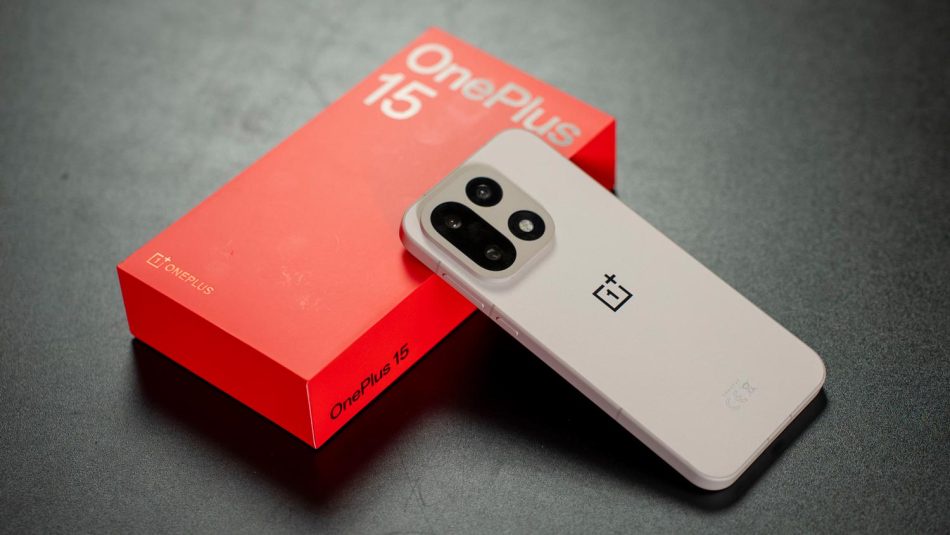 Image from: Produk Oppo Mula Dipromosikan Di Laman Rasmi OnePlus Di Beberapa Negara
