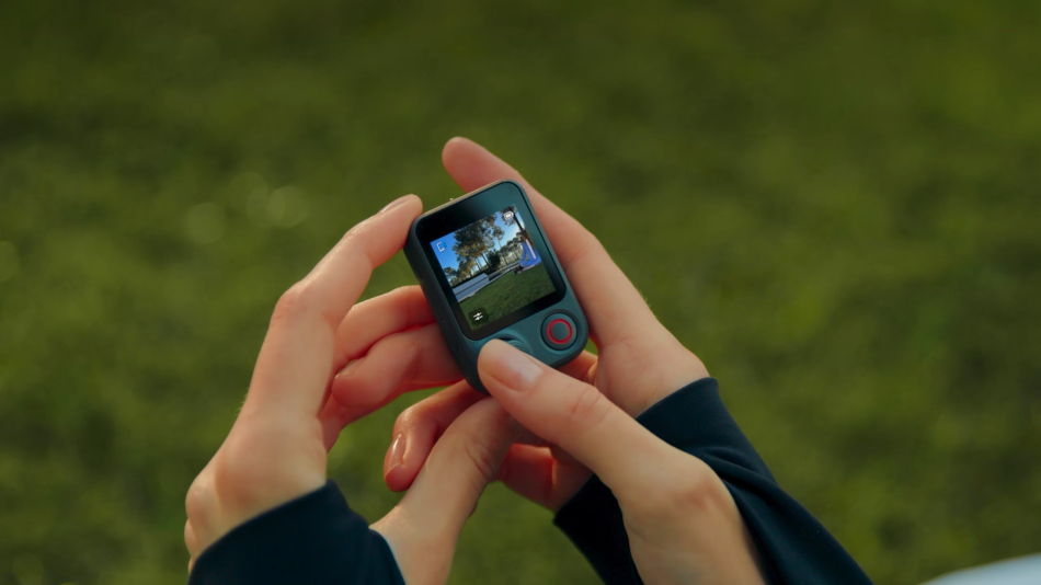 Image from: DJI Osmo Mobile 8P Dilancarkan – Gimbal Dengan Modul Skrin Boleh Tanggal Berfungsi Sebagai Alat Kawalan Jauh
