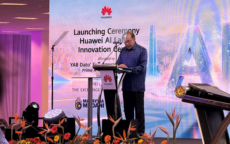Image from: Huawei Perkenalkan AI Lab & Innovation Centre Di TRX – Ruang Solusi Terkini Huawei Dalam Transformasi Digital