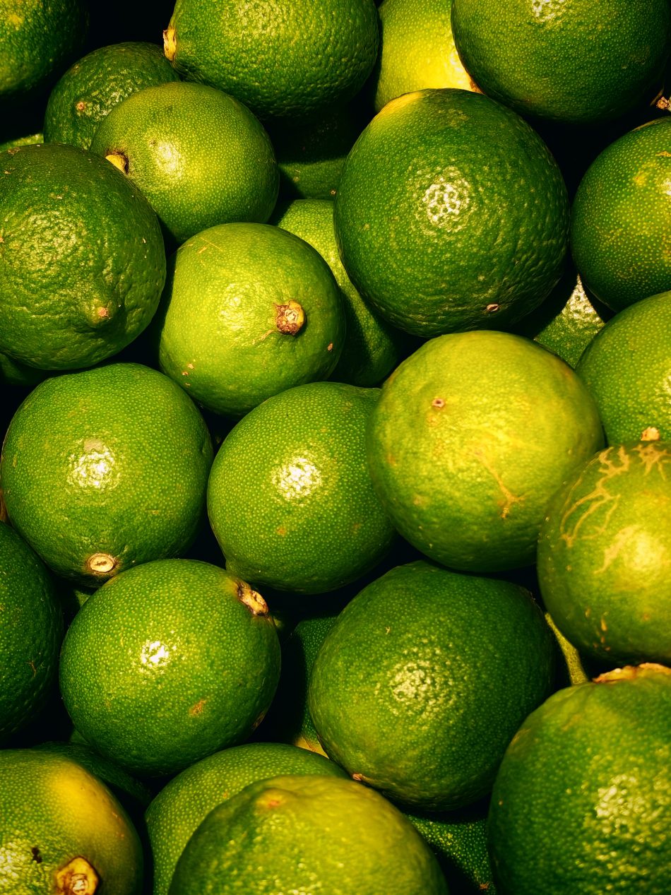 Image from: Rekaan Macam Epal Tapi Fotografi Lebih Tajam Macam Durian